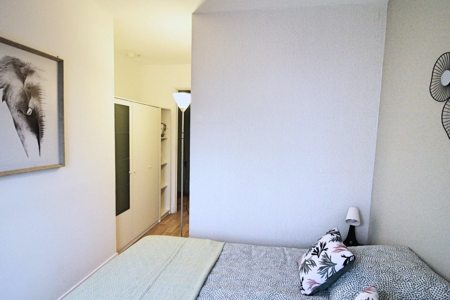 Nice And Welcoming Room - 10m² - LV12 - Duplex with 4 bedrooms in the center of Levallois-Perret Home - Gallery - 19