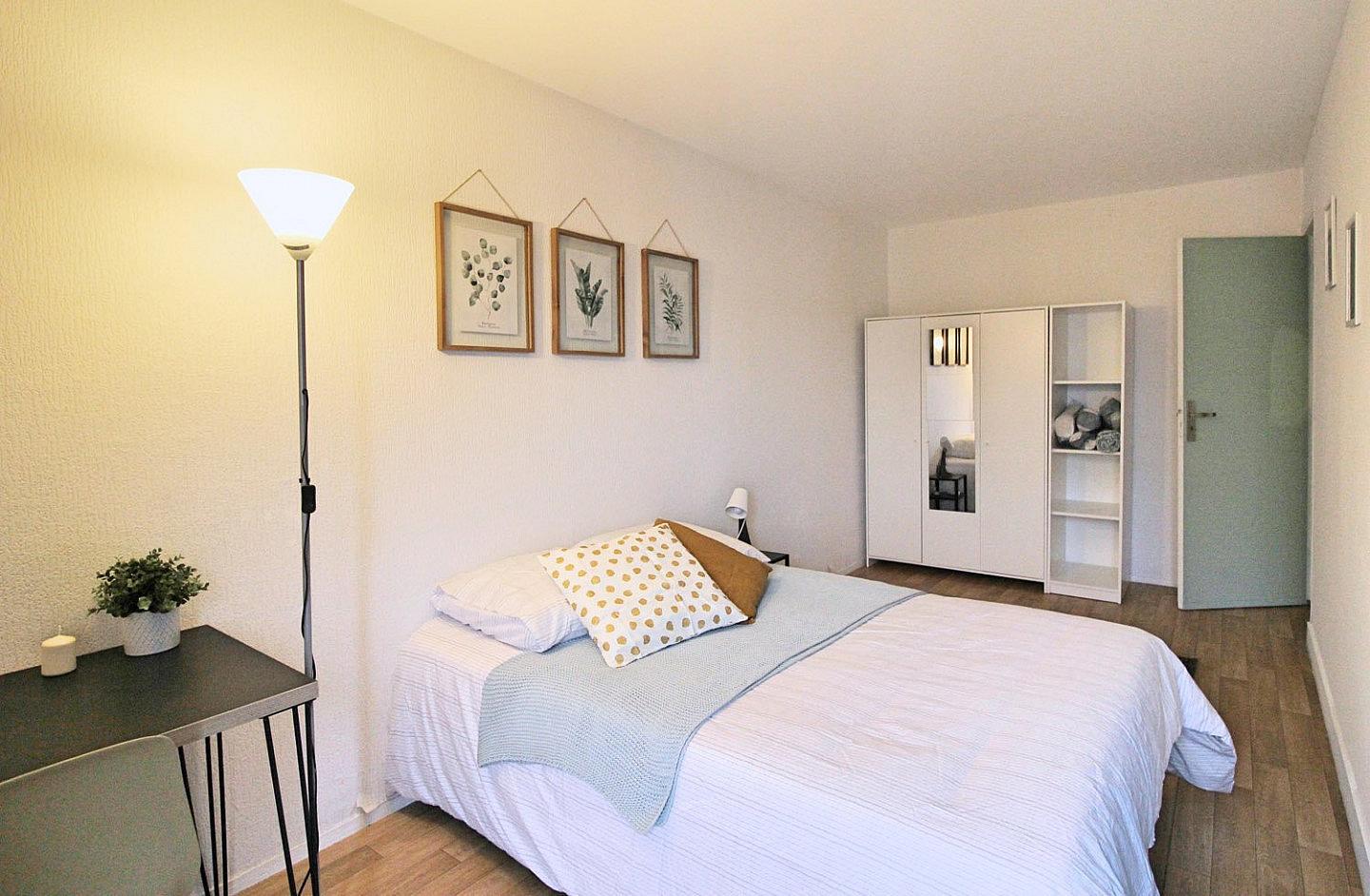 Nice And Luminous Room - 15m² - LV11 - Duplex with 4 bedrooms in the center of Levallois-Perret Home - Gallery - 13