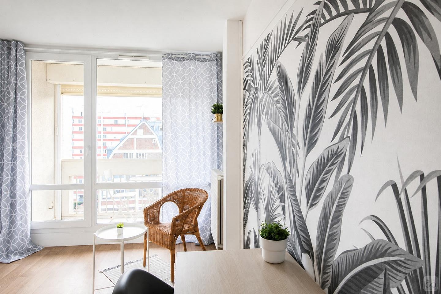 Large Bright Room - 16m² - LV6 - 2