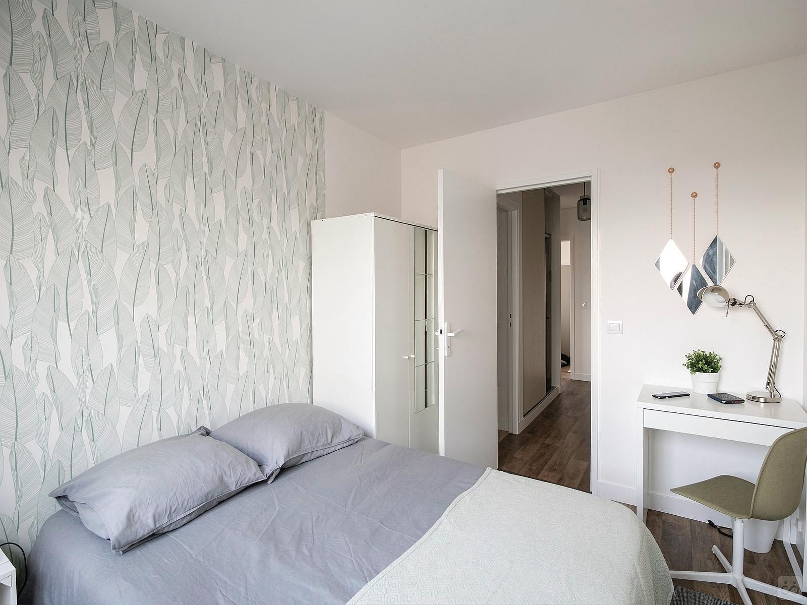  Pleasant And Very Bright Room - 10m² - LV9  -  Superb apartment in the center of Levallois-Perret  - Gallery -  4