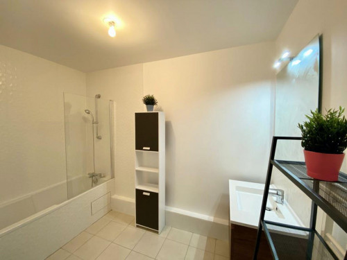 Superb apartment located in Clichy