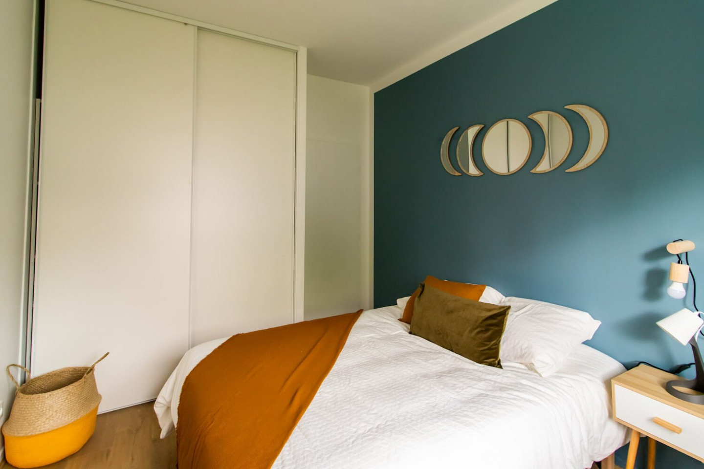 Nicely Decorated 11m² Bedroom - 11