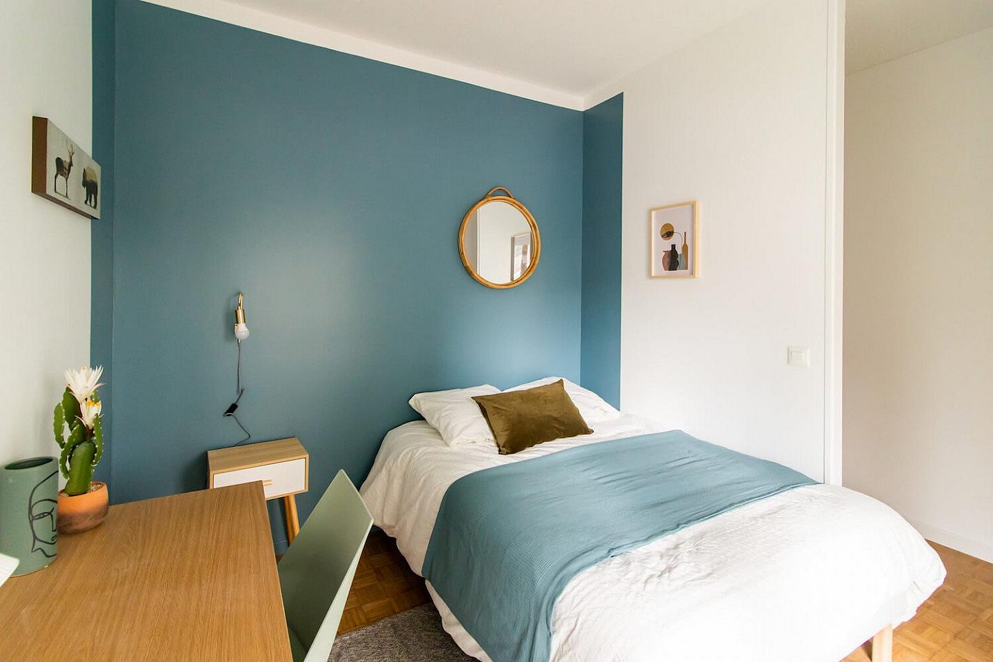 Big And Spacious 15m² Bedroom - 1