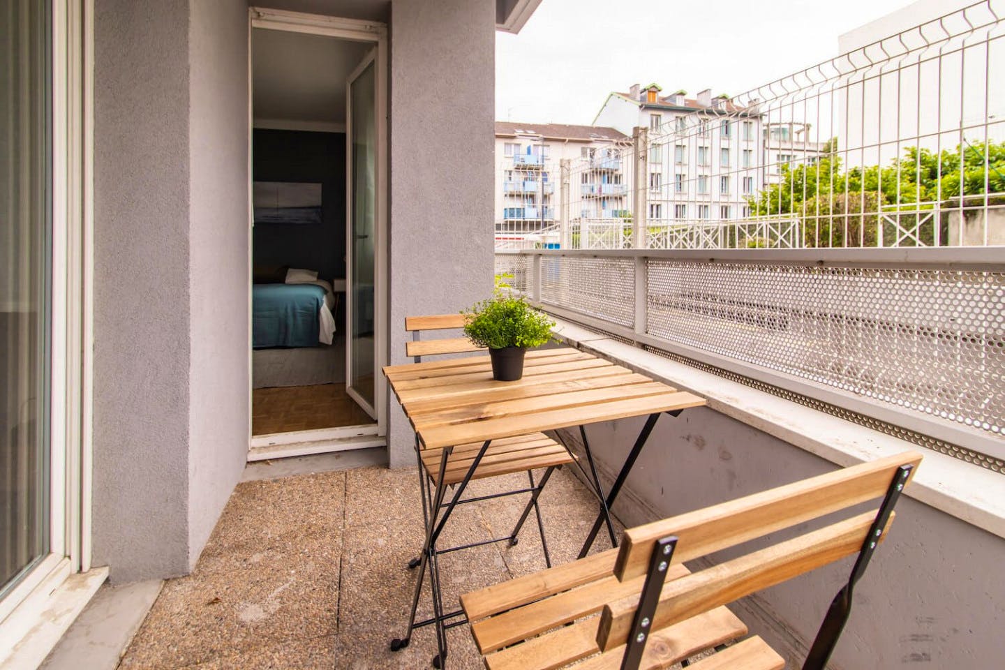 Nice And Spacious 13m² Bedroom -G001 - 14