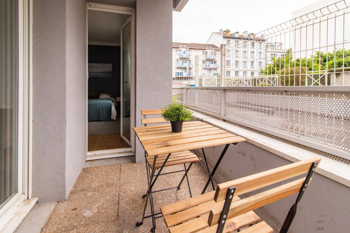 Nice And Spacious 13m² Bedroom -G001 - 11