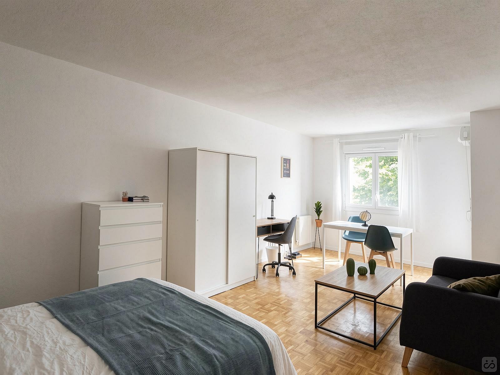 Beautiful 25m² Bedroom - 8