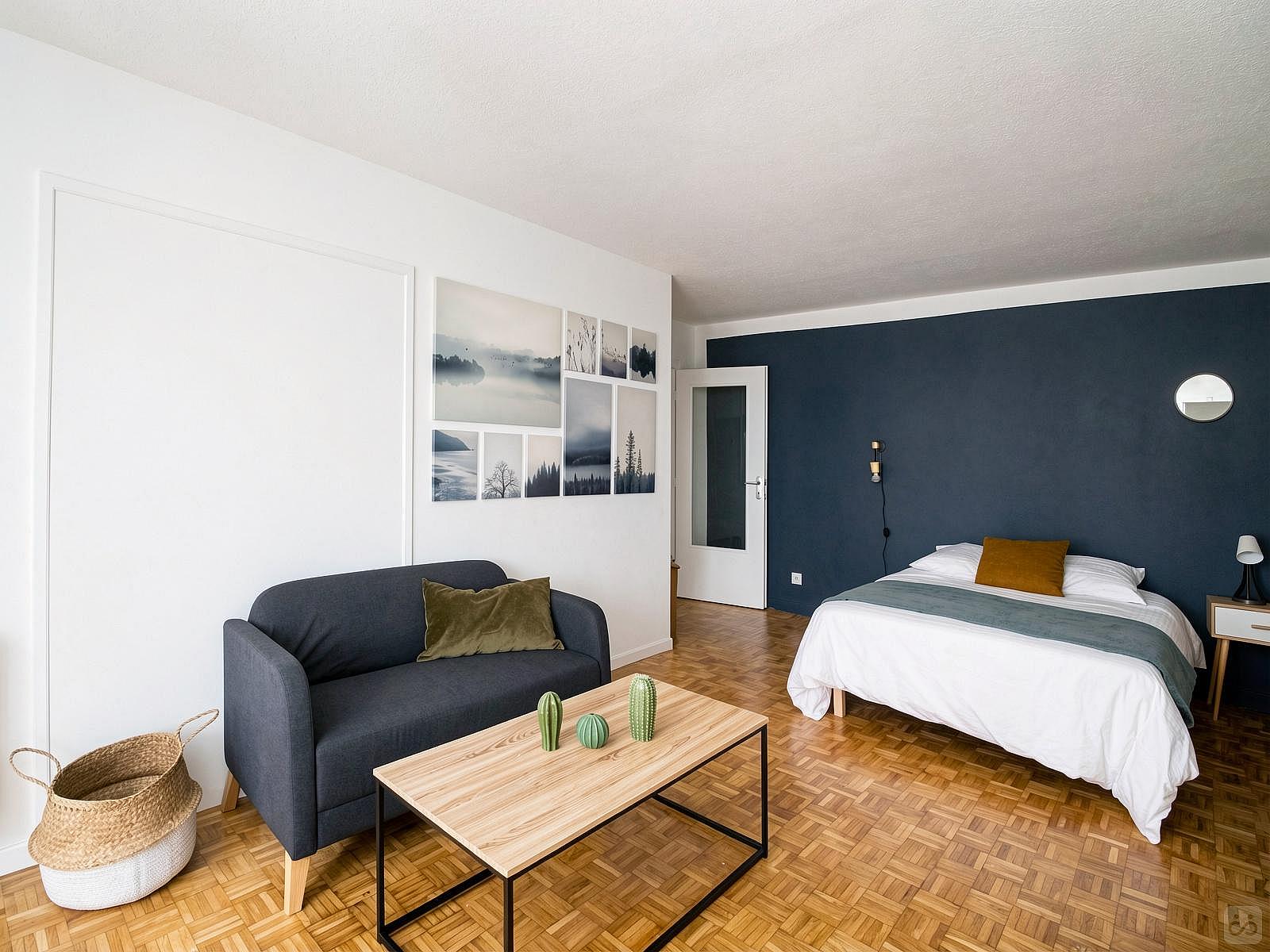 Beautiful 25m² Bedroom - 10