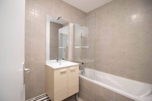 Large apartment with a sublime view in the center of Grenoble