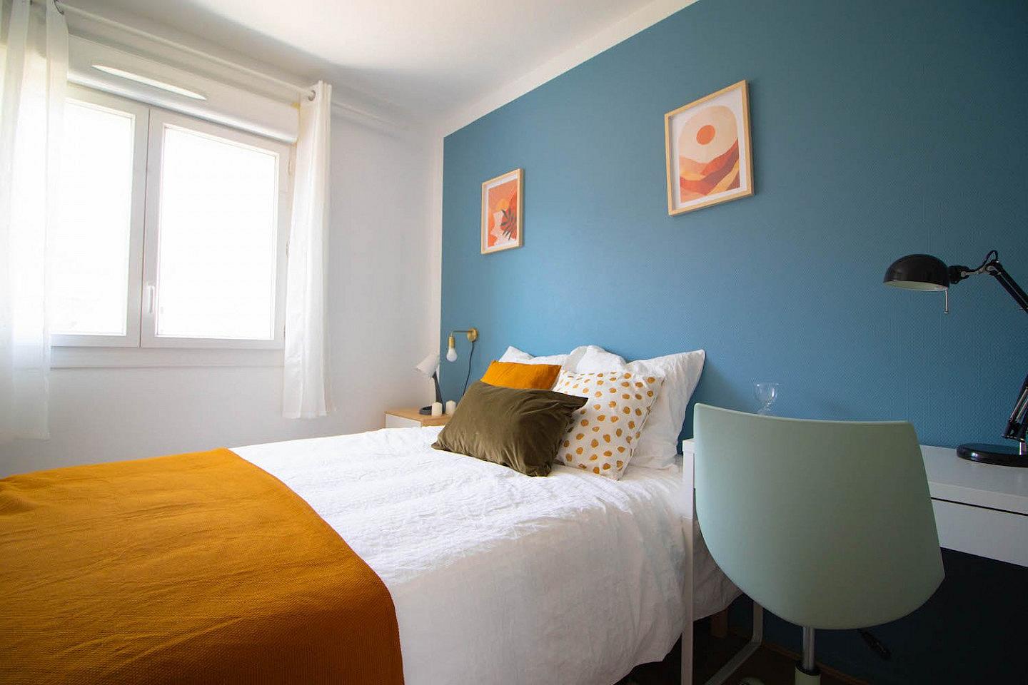 Nice 10m² Bedroom To Rent - 16