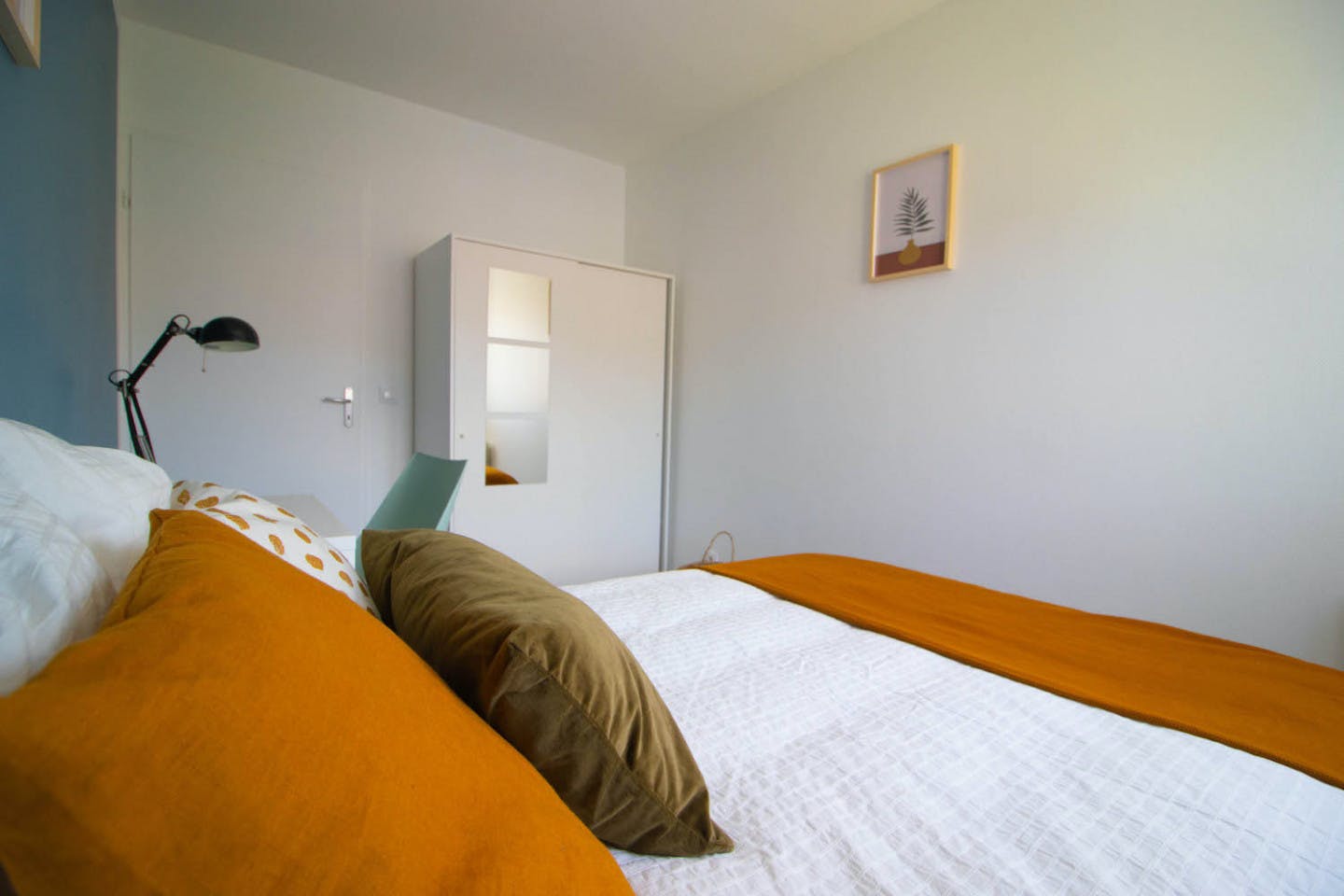 Nice 10m² Bedroom To Rent - 3