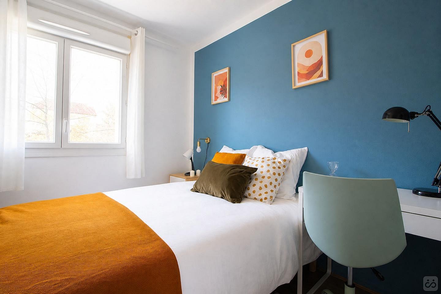 Nice 10m² Bedroom To Rent - 28