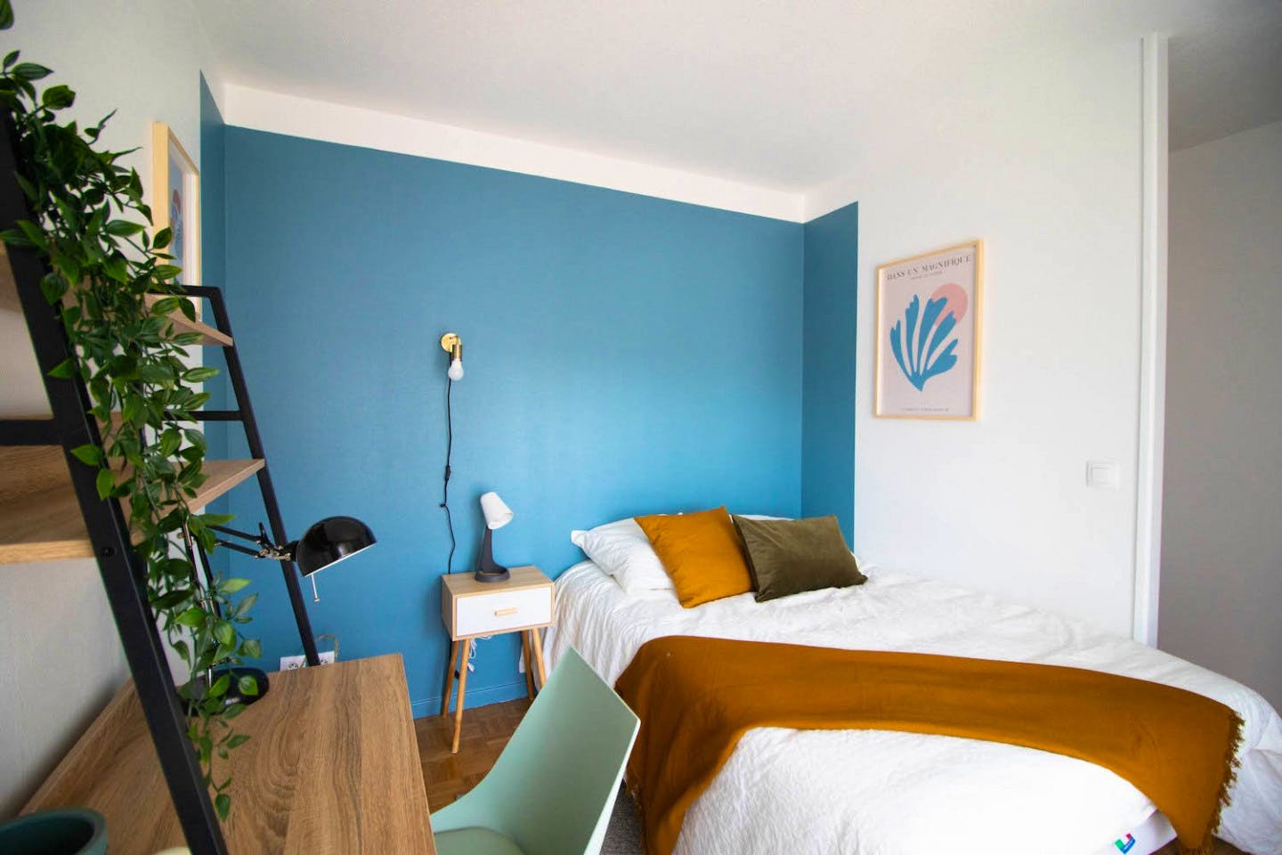 Spacious 15m² Bedroom To Rent - 6