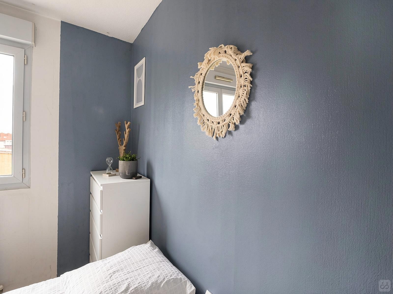  Beautiful And Warm Room - LY017  -  Bright 6 bedroom apartment in the city center of Lyon  - Gallery -  20
