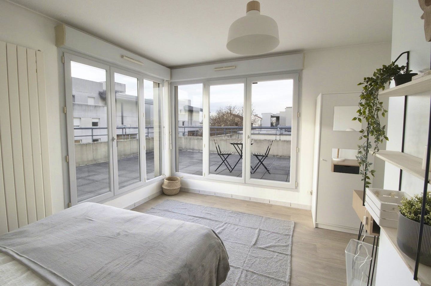 Spacious And Bright Room - LY016  -  Bright 6 bedroom apartment in the city center of Lyon  - Gallery -  6