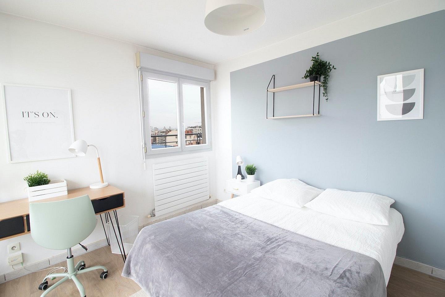  Room Of 11 M² Fully Furnished And Balcony - LY015  -  Bright 6 bedroom apartment in the city center of Lyon  - Gallery -  22