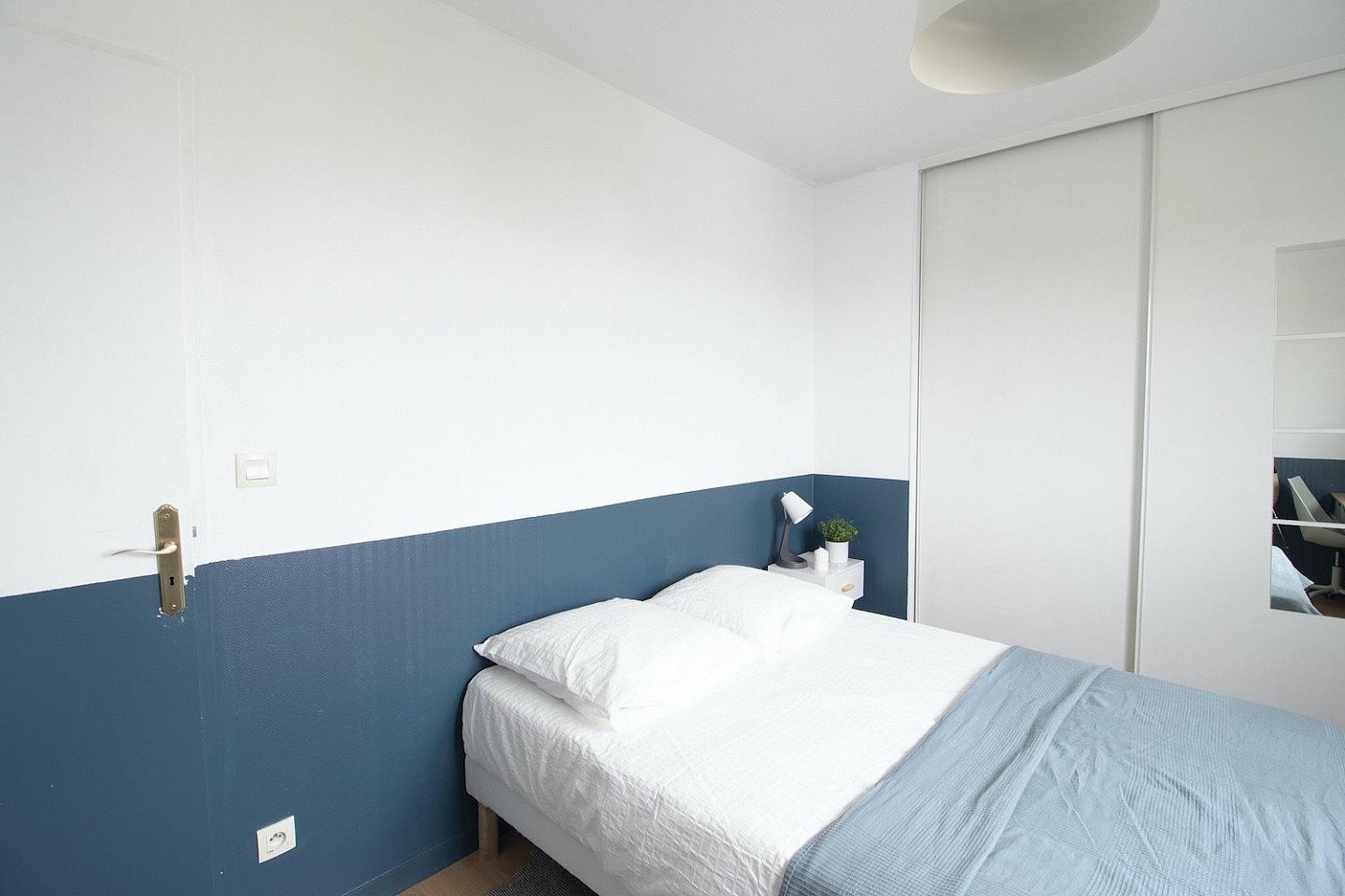  Room Of 11 M² Fully Furnished - LY014  -  Bright 6 bedroom apartment in the city center of Lyon  - Gallery -  17