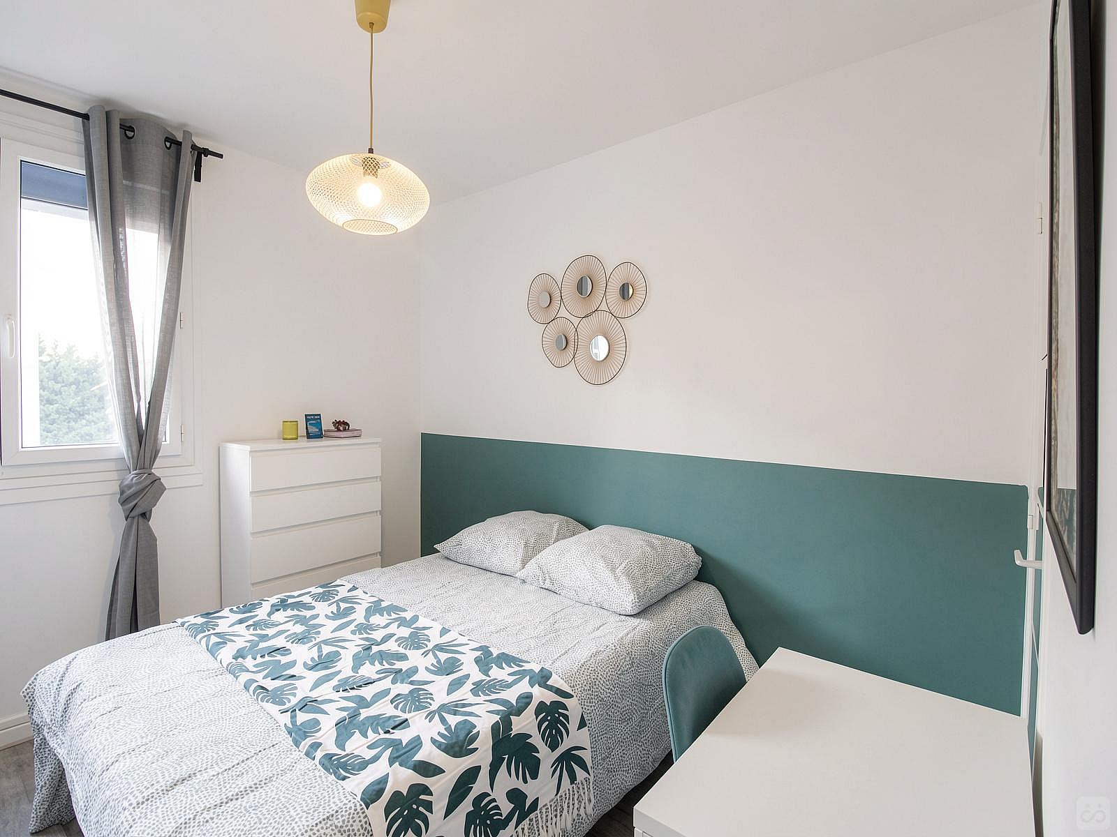 Pleasant Room With Dressing – 11m² - LY09 - Furnished apartment near the center of Lyon - Gallery - 4