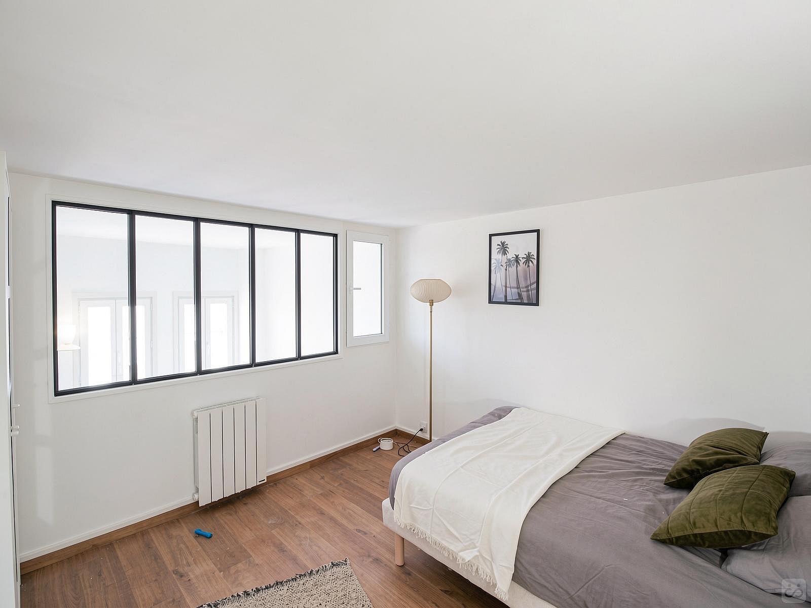  Nice And Comfortable Room - 12m² - LY03  -  Beautiful apartment located in the old Lyon  - Gallery -  2