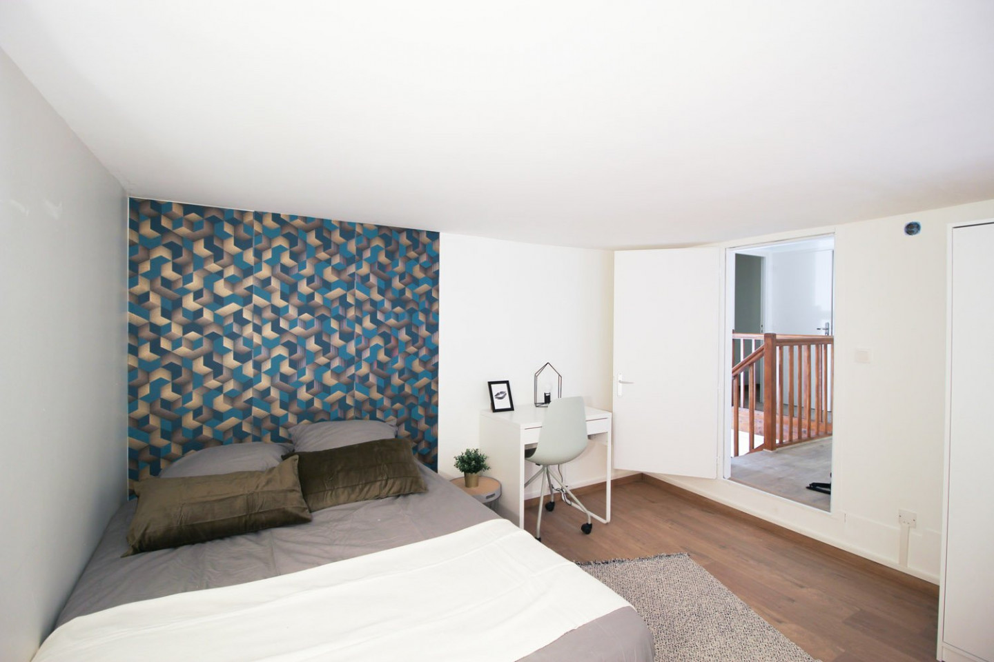  Nice And Comfortable Room - 12m² - LY03  -  Beautiful apartment located in the old Lyon  - Gallery -  9