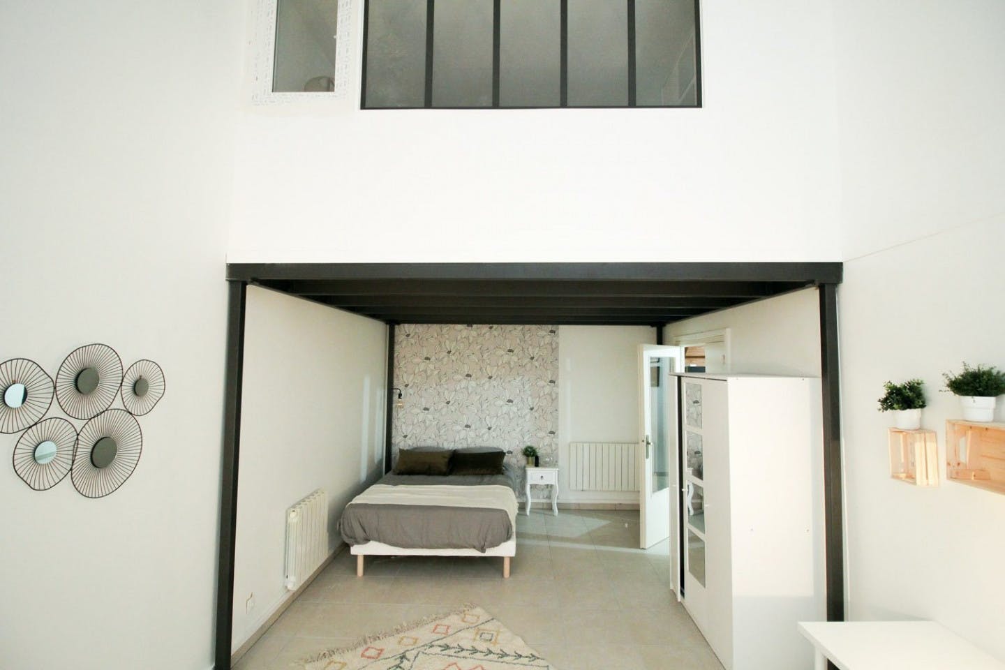  Large And Bright Bedroom - 21m² - LY01  -  Beautiful apartment located in the old Lyon  - Gallery -  13