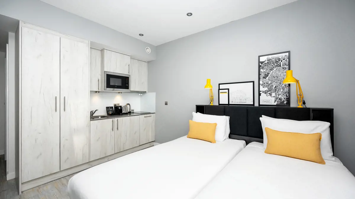 Studio - Waterfront - Gallery - 5