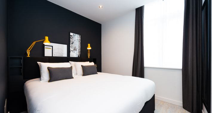 1 Bedroom Apartment - Waterfront - Gallery - 1