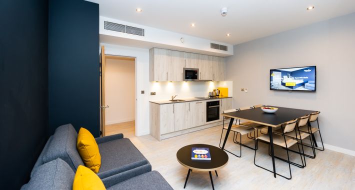 1 Bedroom Apartment - Waterfront - Gallery - 6