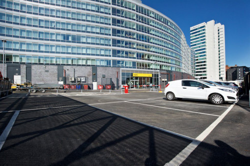 Piccadilly - On-site Facilities