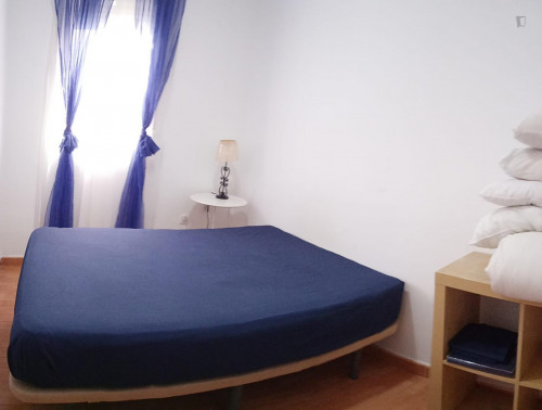4-Bedroom apartment near Gran Vía metro station - Gallery - 6
