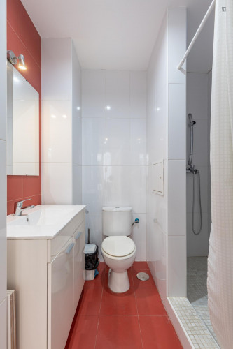 Elegant double bedroom next to Corral del Carbón - Gallery - 10
