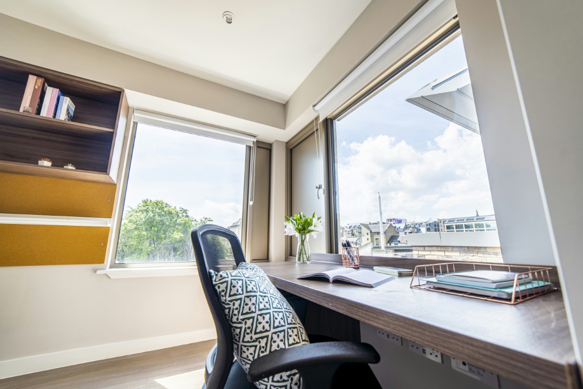  Studio Gold - City View  -  Brewers Court  - Gallery -  8