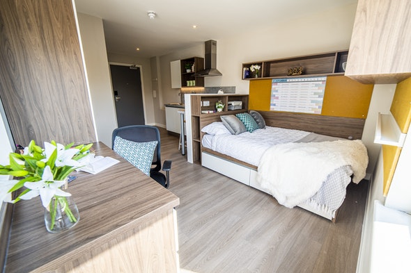  Studio Gold - City View  -  Brewers Court  - Gallery -  9