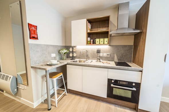 Studio Silver - Brewers Court - Gallery - 4