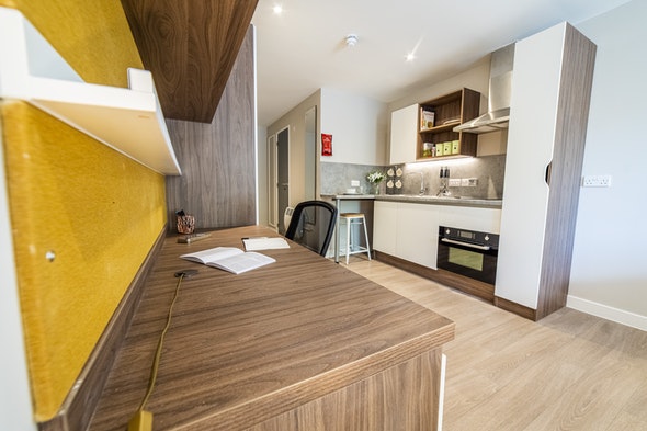 Studio Silver - Brewers Court - Gallery - 5