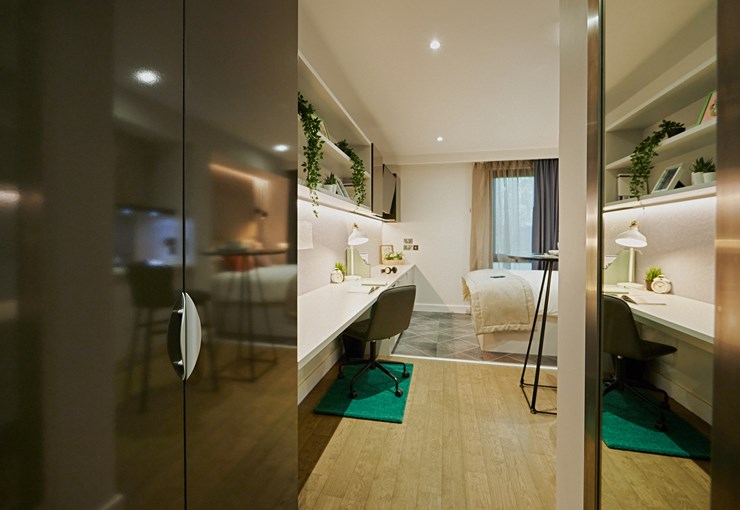  Silver Studio  -  Glasgow West End  - Gallery -  5