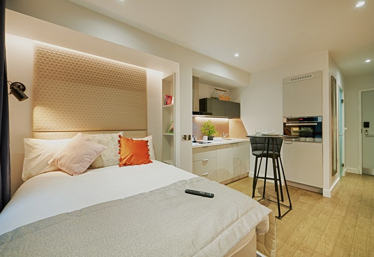  Silver Studio  -  Glasgow West End  - Gallery -  1