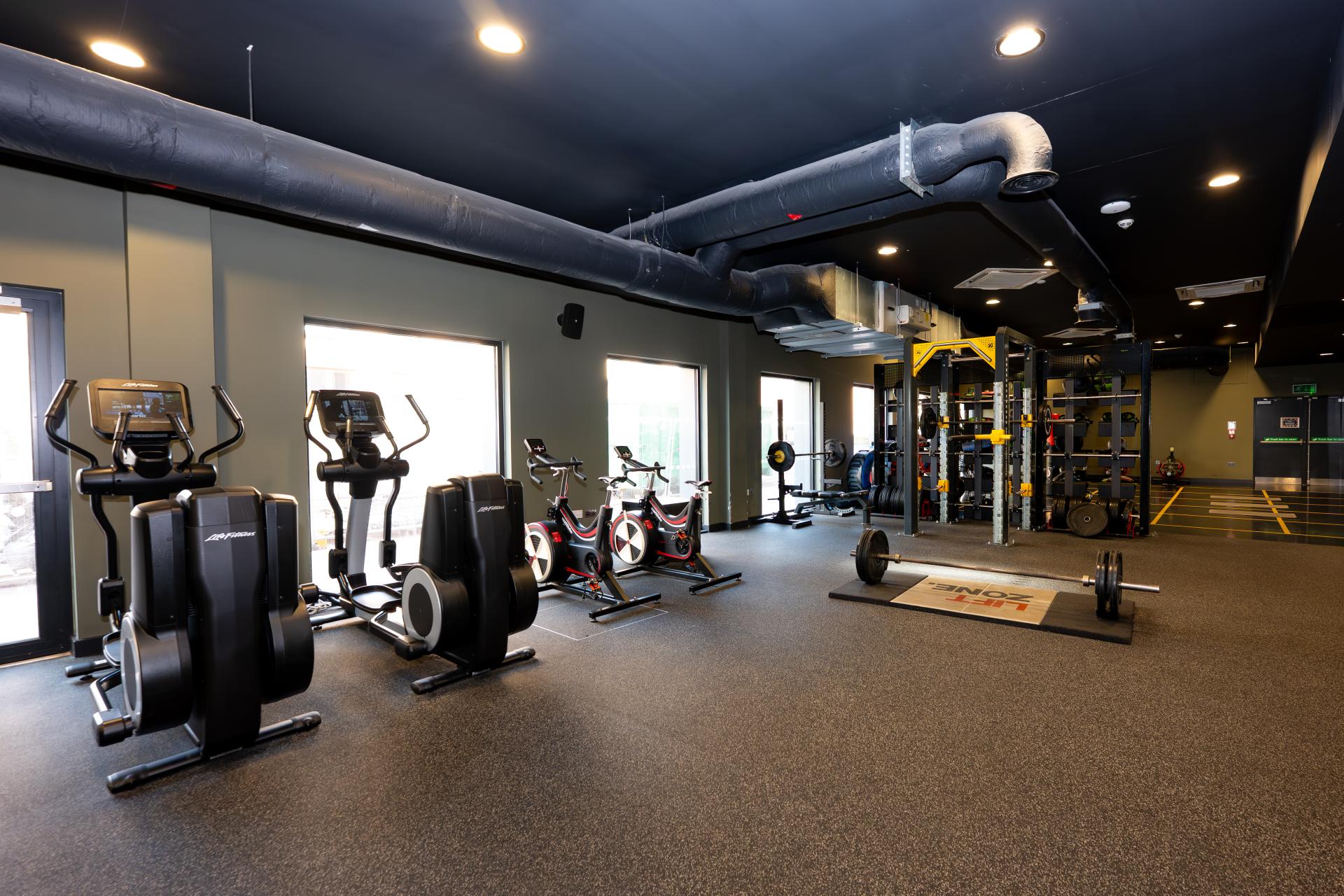 Platinum Studio Floor One - 10