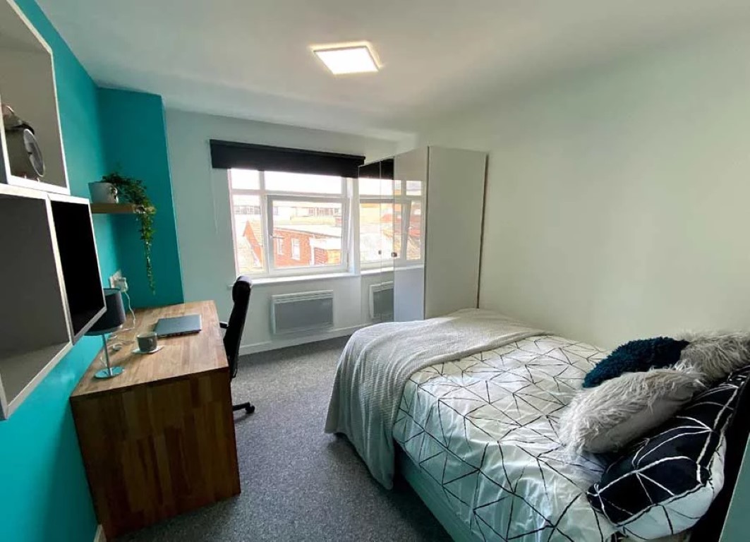  En-Suite (Superior)  -  The Block  - Gallery -  4