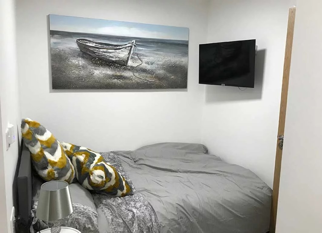  Studio Flat  -  The Block  - Gallery -  1