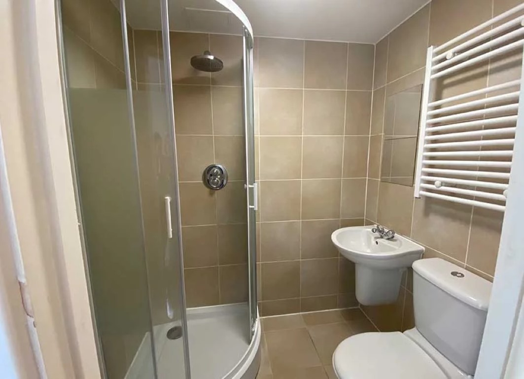  En-Suite Room  -  The Block  - Gallery -  10