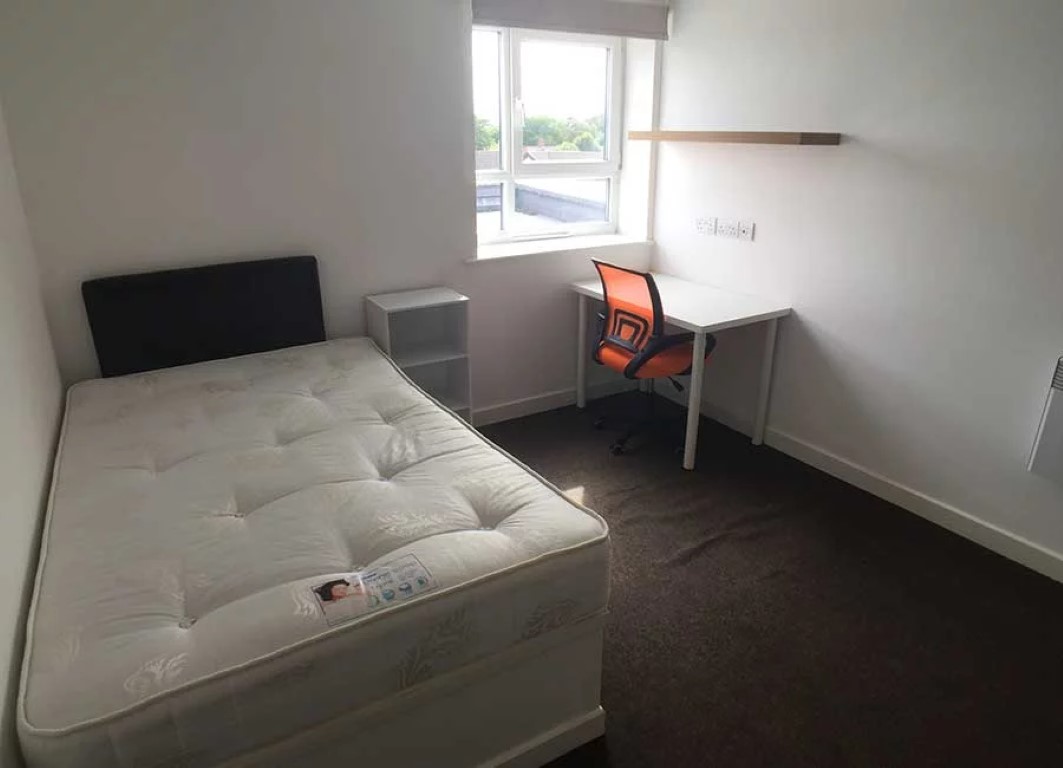  Two-Bed Flat  -  The Block  - Gallery -  4