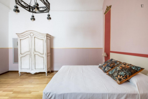 Unique 5-bedroom apartment near St. Stephen Square  - Gallery -  5