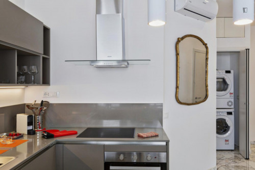 Comfy studio close to the Piazza Principe train station