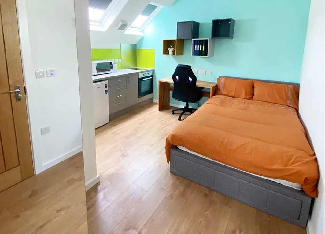  Superior Studios (Halls A)  -  كنج فيشر هولز  - Gallery -  1