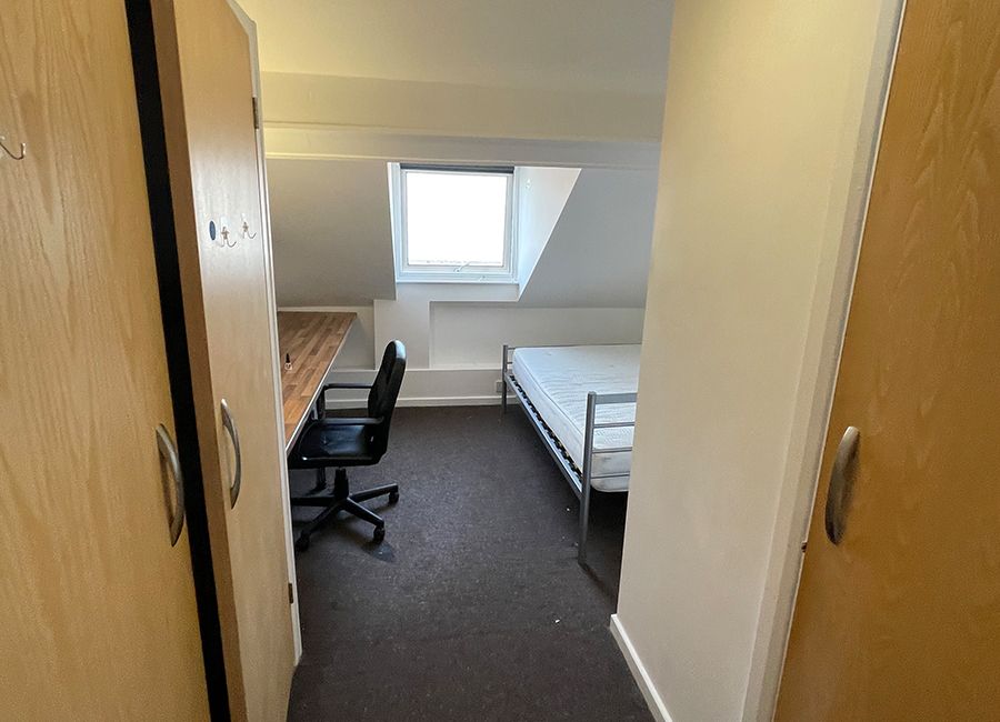  Standard En-Suite Rooms (Halls E) Attic  -  كنج فيشر هولز  - Gallery -  3