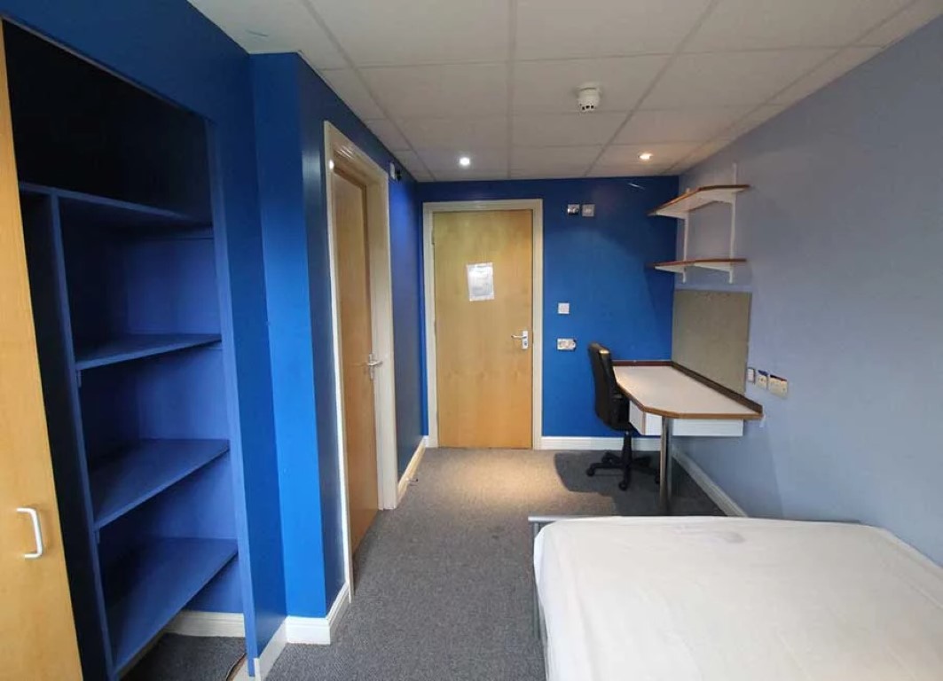  Standard En-Suite Rooms (Halls D)  -  كنج فيشر هولز  - Gallery -  1