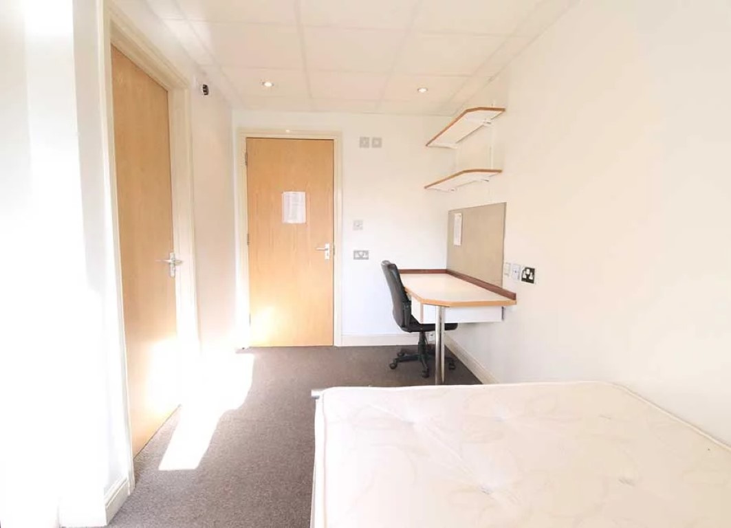  Standard En-Suite Rooms (Halls D)  -  كنج فيشر هولز  - Gallery -  10