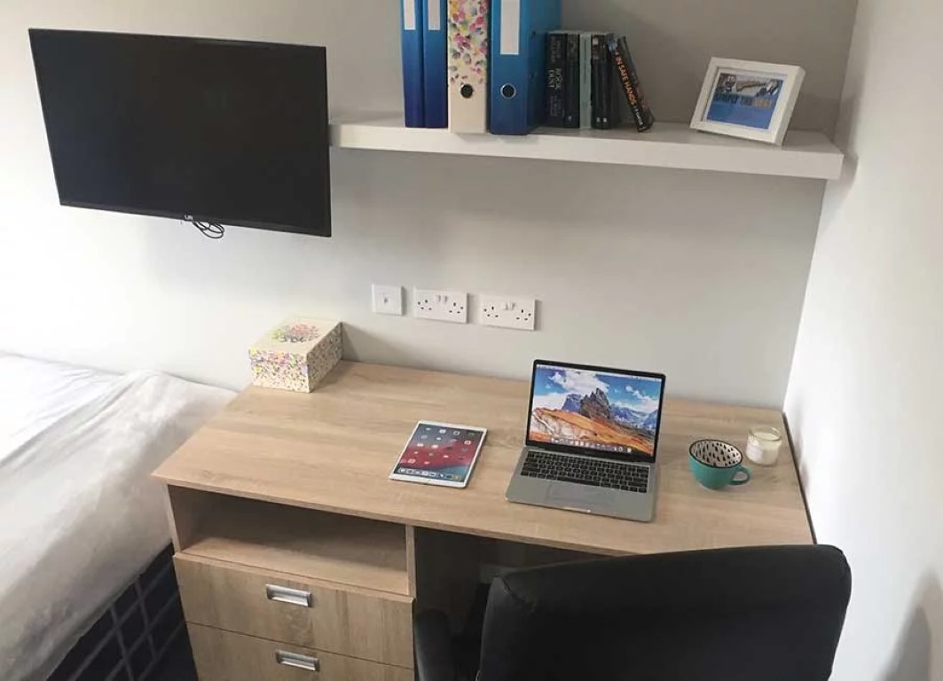  Standard En-Suite Rooms (Halls B)  -  كنج فيشر هولز  - Gallery -  4