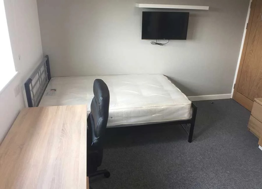  سوبيريور ستوديو بي - هول  -  كنج فيشر هولز  - Gallery -  5