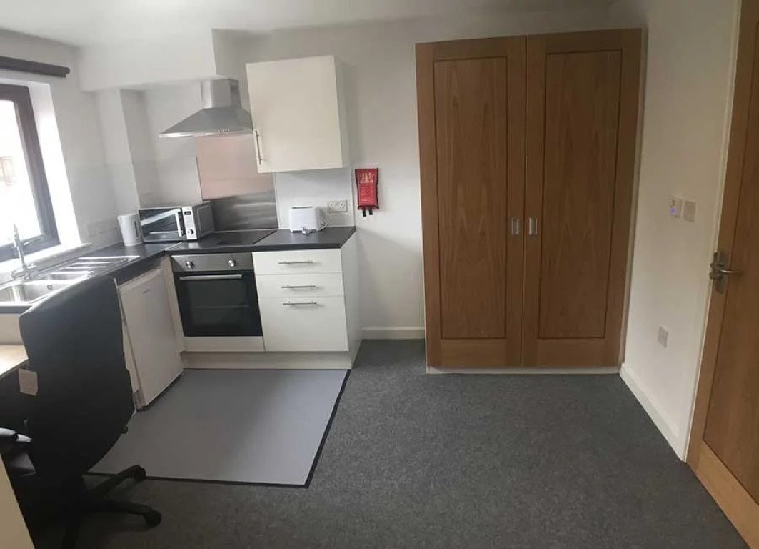  سوبيريور ستوديو بي - هول  -  كنج فيشر هولز  - Gallery -  3